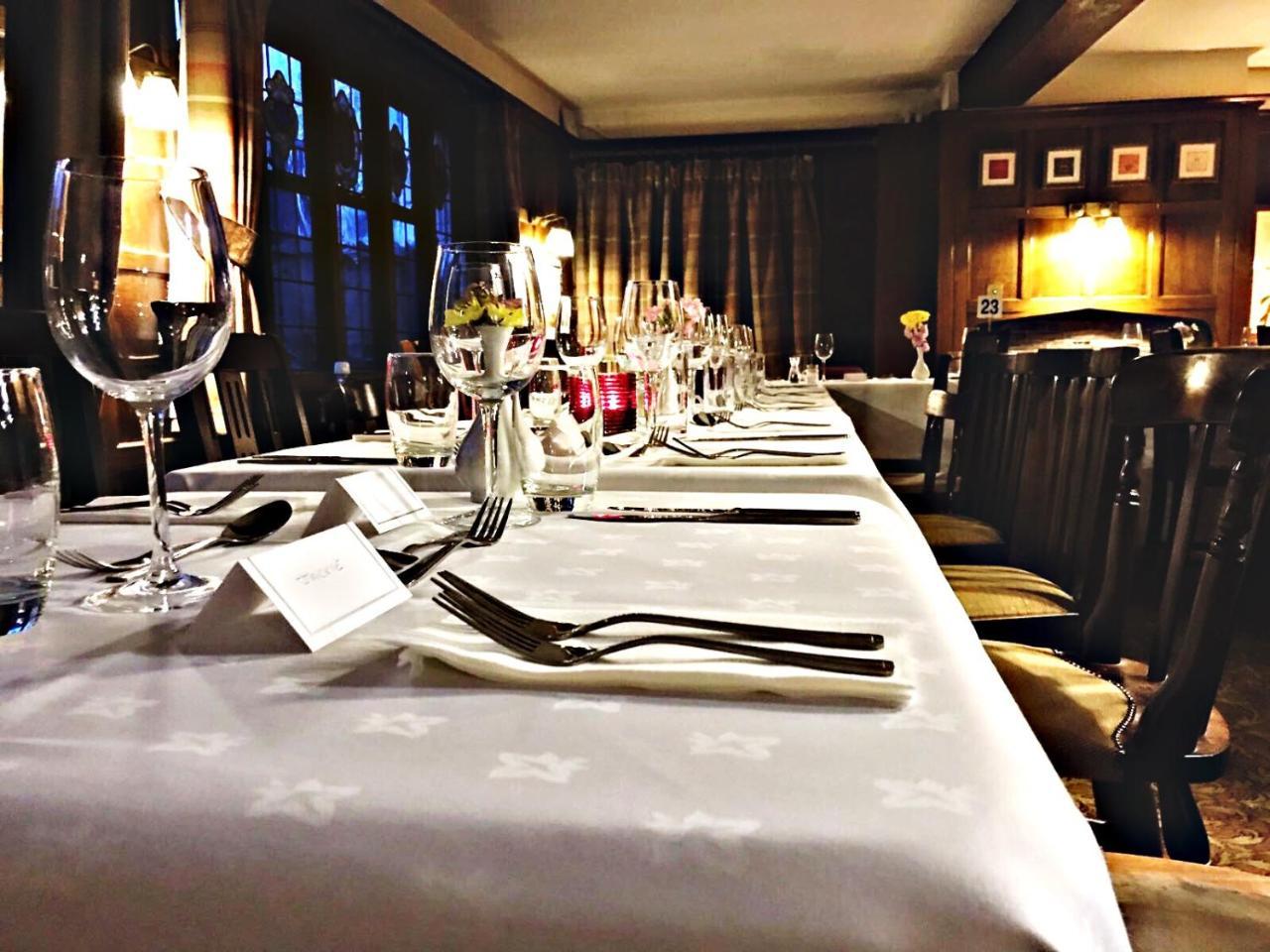 The Lion Hotel Buckden  Kültér fotó