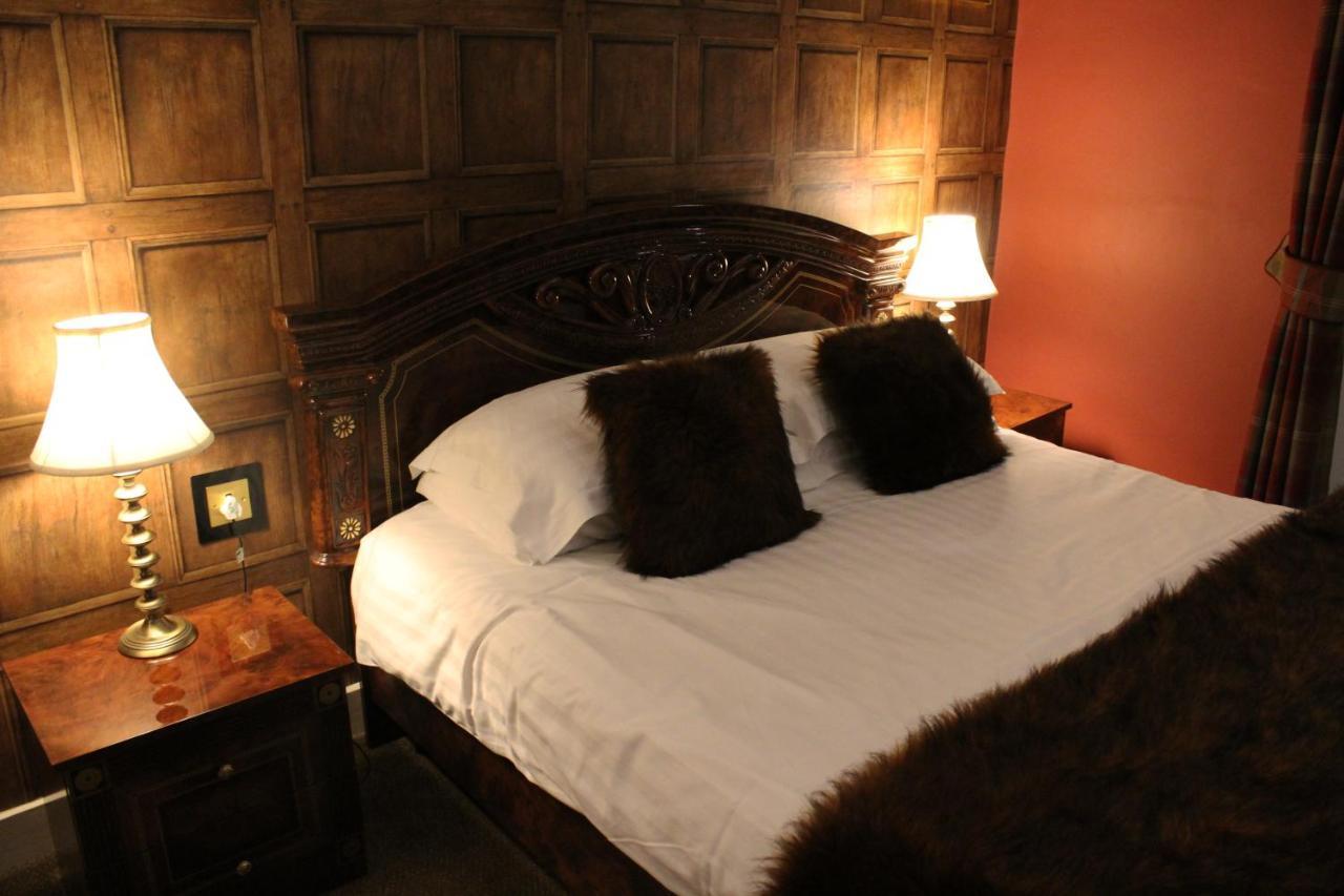 The Lion Hotel Buckden  Kültér fotó